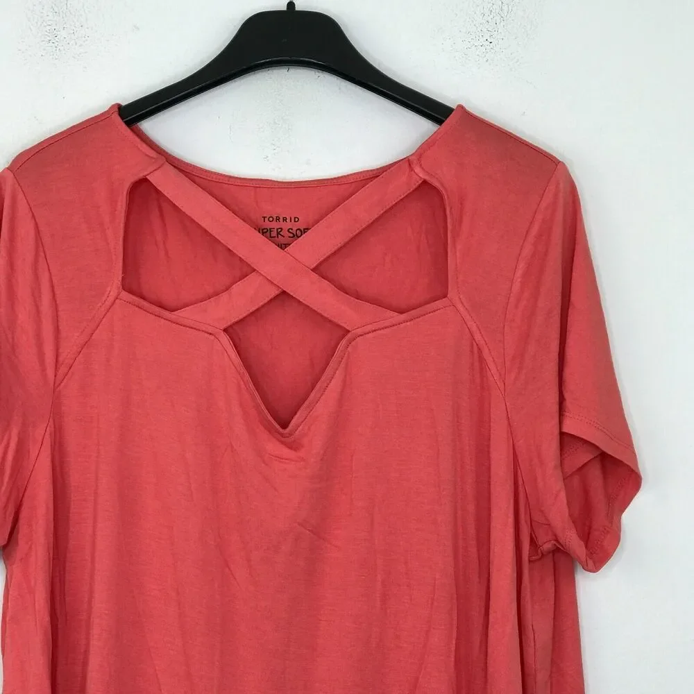 Torrid Women's 2 T-Shirts Pink Super Soft Knits Criss Cross Strap Neck Tee CN1